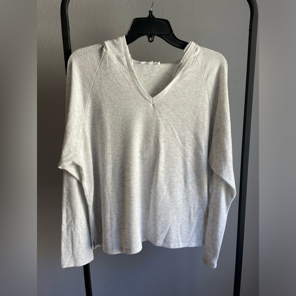 Light Weight Pullover - image 1